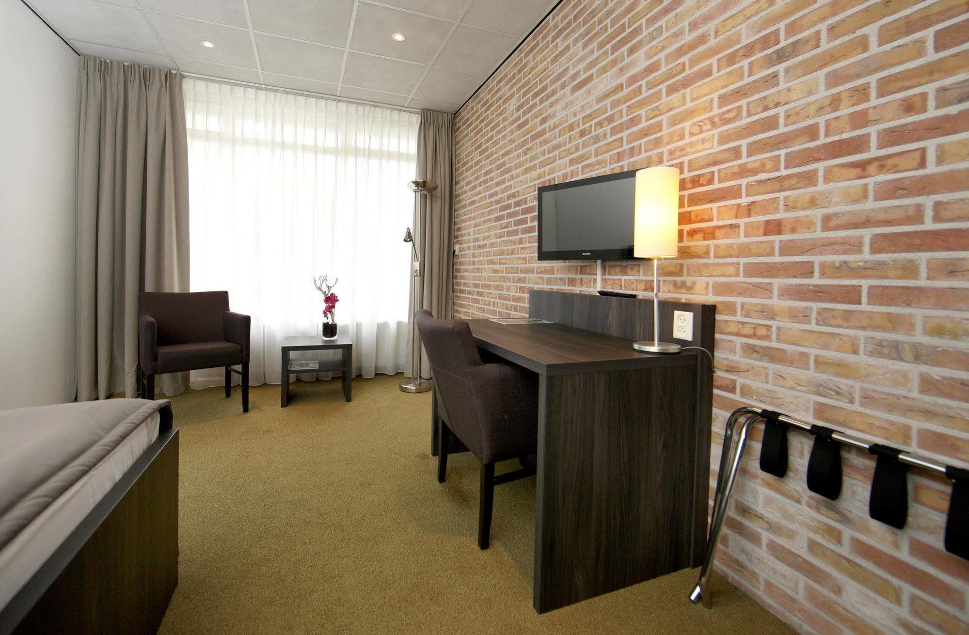 Gasterij De Koekoekshof Hotell Elp Exteriör bild